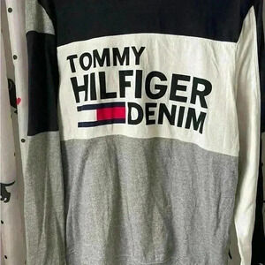 90’s style Tommy Hilfiger long sleeve shirt